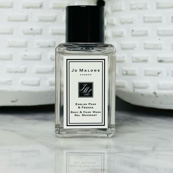 Jo Malone English Pear & Freesia Body & Hand Wash  15ml - Picture 1 of 3